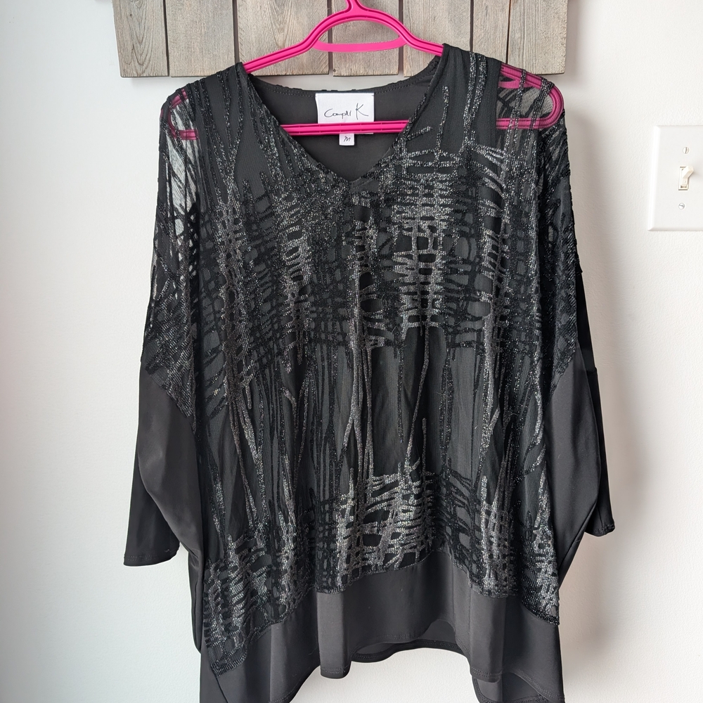 Elegant Black Patterned Women's Long Sleeve Top
